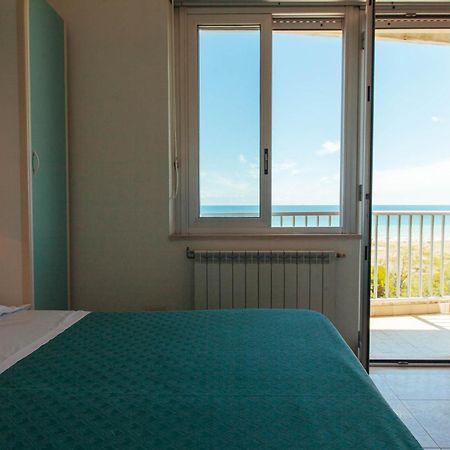 Hotel Perrozzi Vasto Bilik gambar