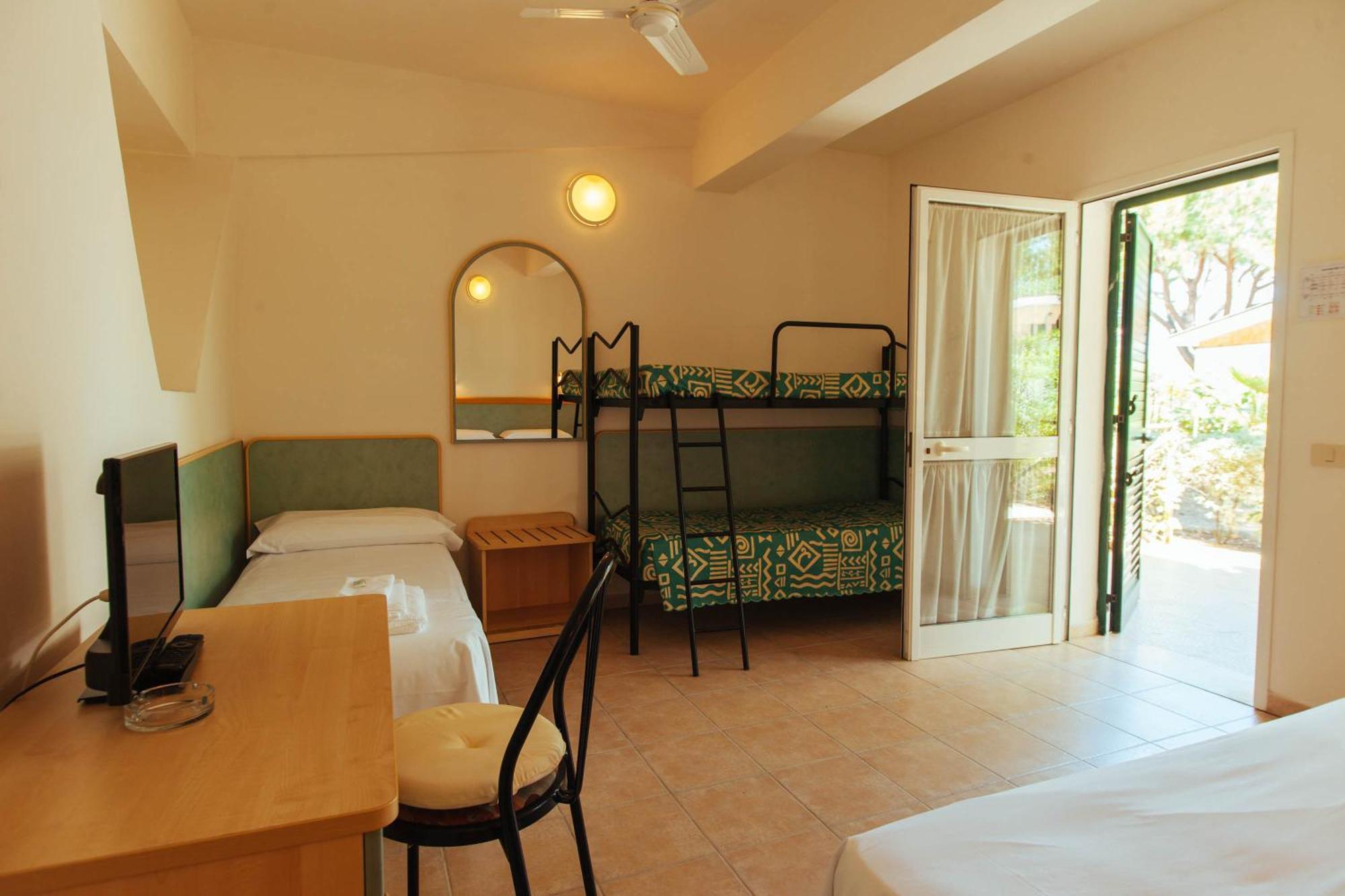 Hotel Perrozzi Vasto Bilik gambar